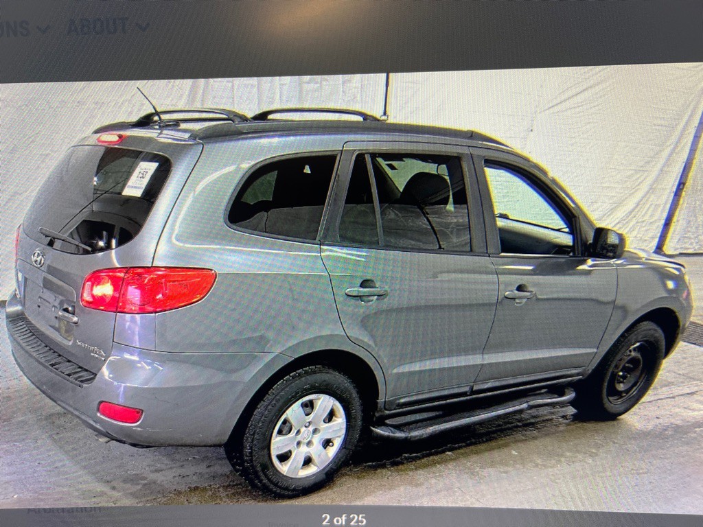 2009 Hyundai Santa Fe Image 2