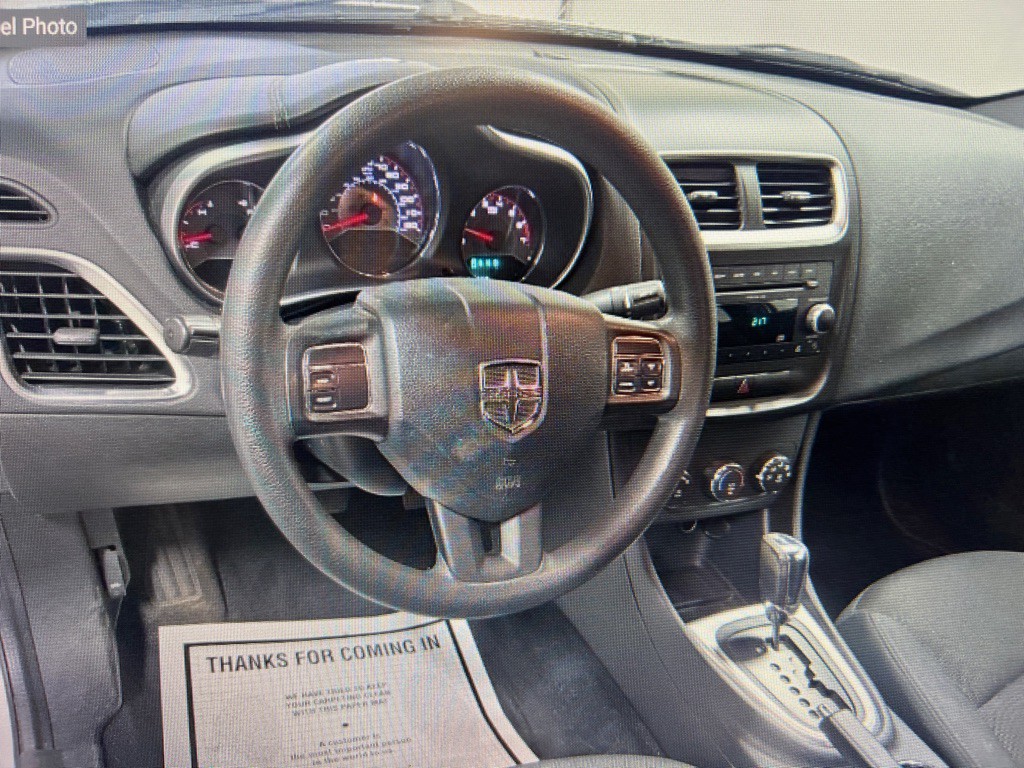 2011 Dodge Avenger Image 6