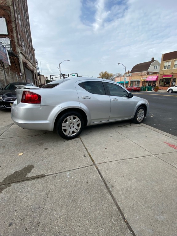 2011 Dodge Avenger Image 14