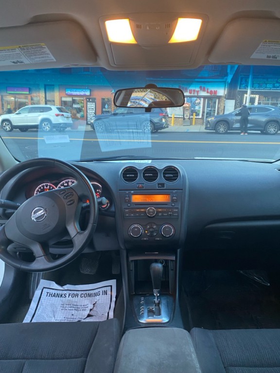 2011 Nissan Altima Image 15