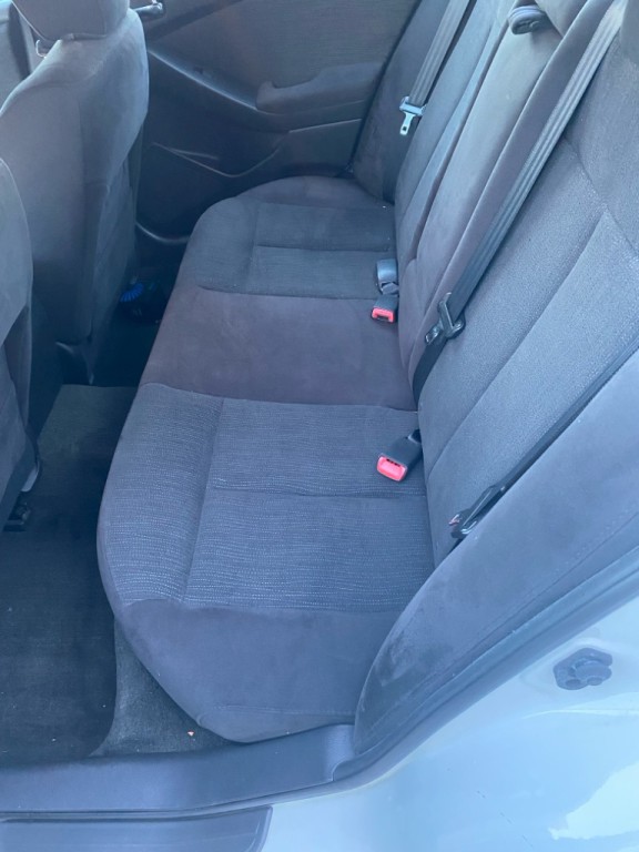 2011 Nissan Altima Image 16