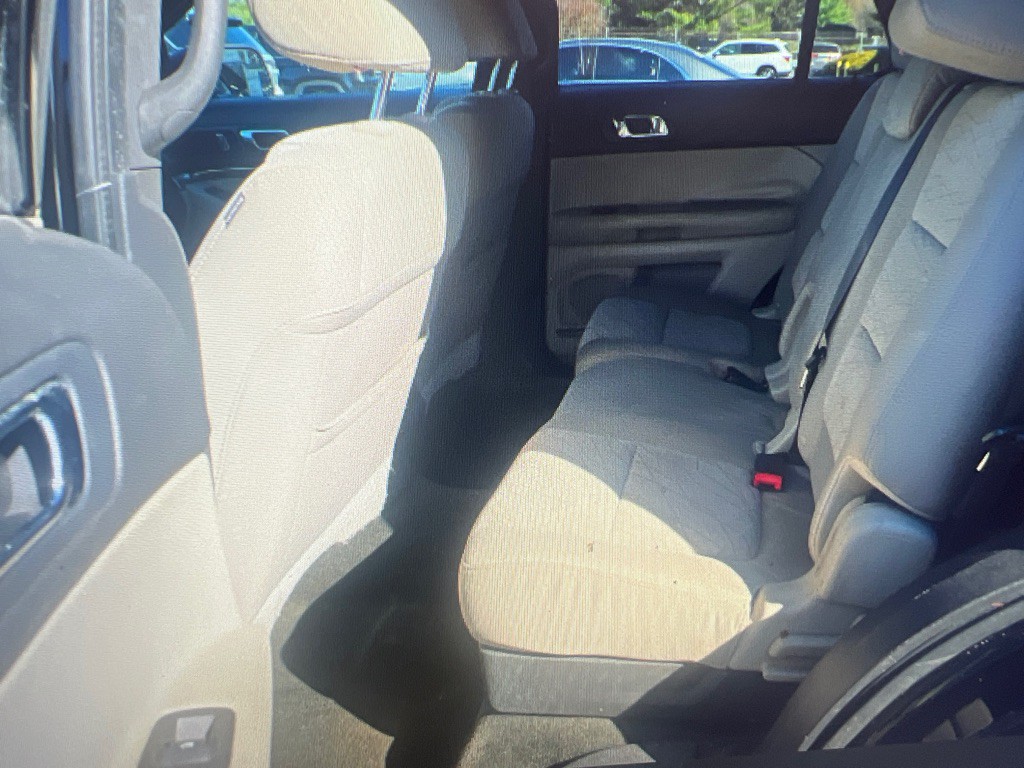 2011 Ford Explorer Image 6