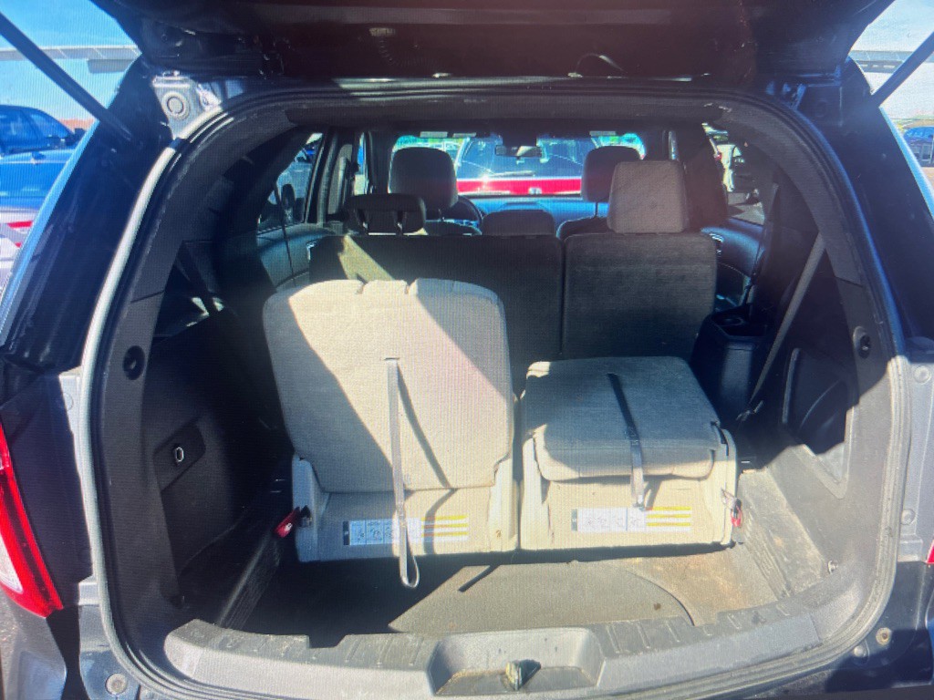 2011 Ford Explorer Image 8