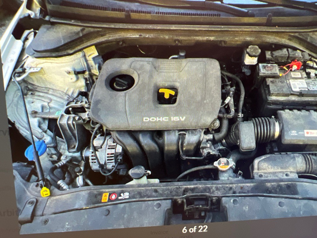 2018 Hyundai Elantra Image 2