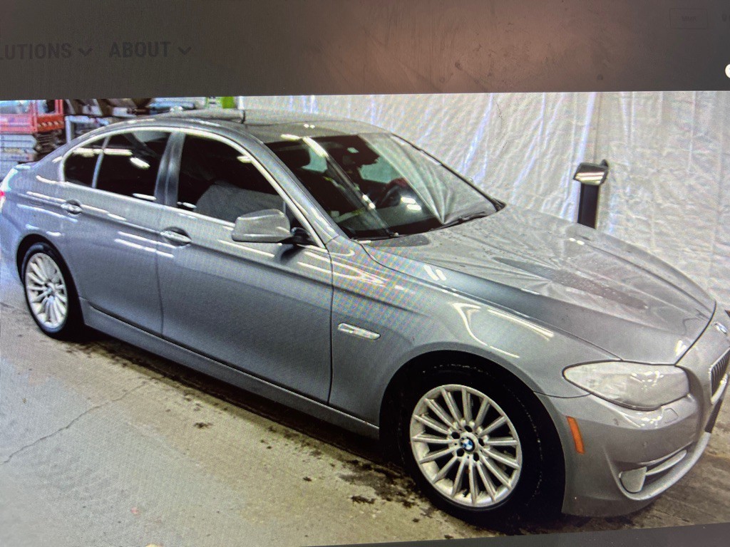 2013 BMW 5 Series Image 4