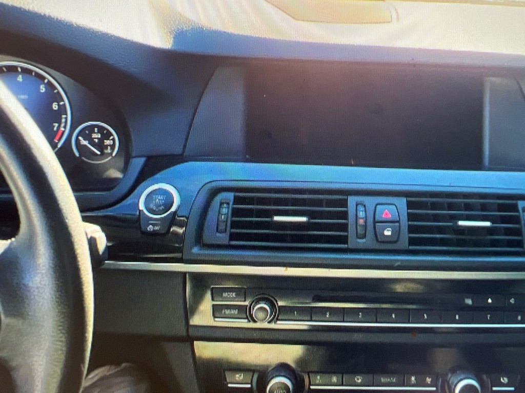 2013 BMW 5 Series Image 10