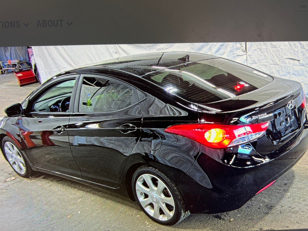 2012 Hyundai Elantra Image 3