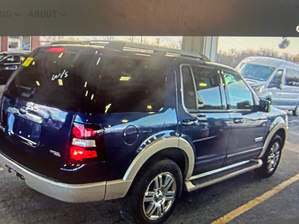 2007 Ford Explorer Image 2