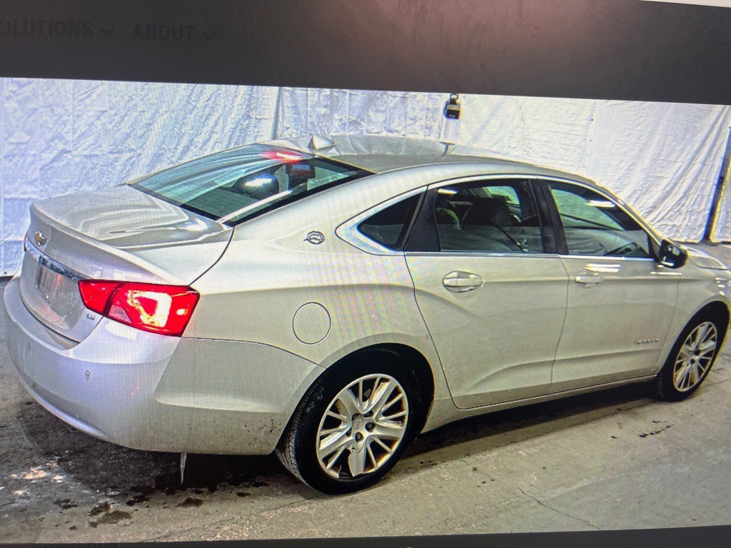 2014 Chevrolet Impala Image 2