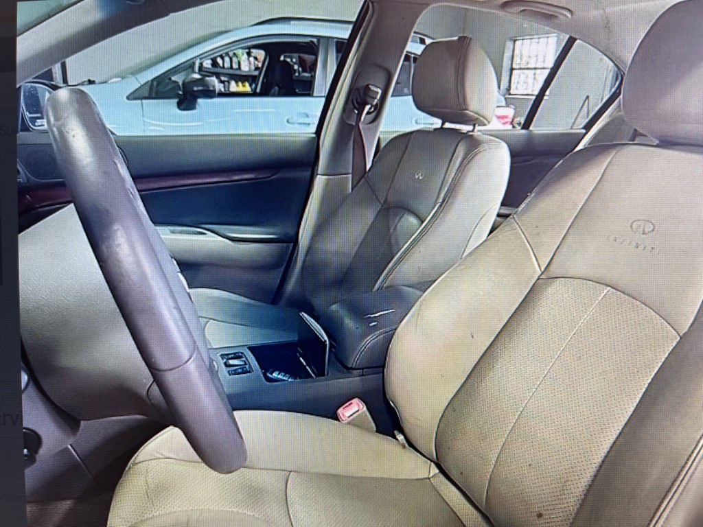 2007 INFINITI G35 Image 10