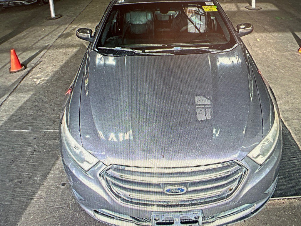 2014 Ford Taurus Image 14