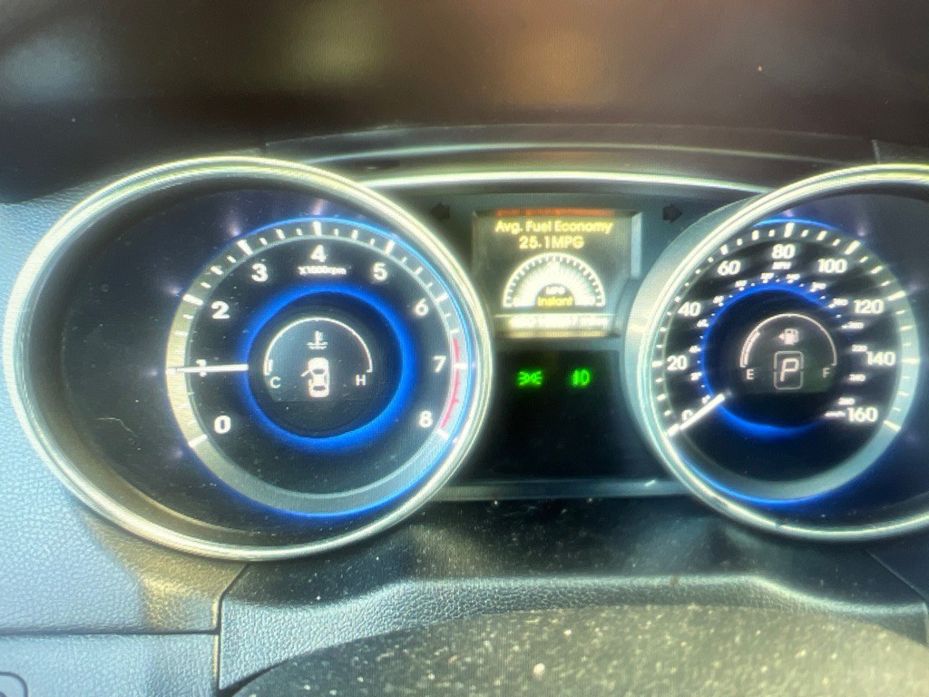 2014 Hyundai Sonata Image 4