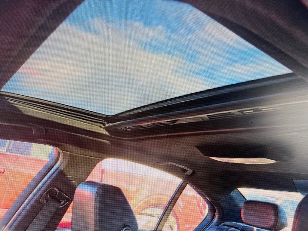 2015 BMW 3 Series Image 4