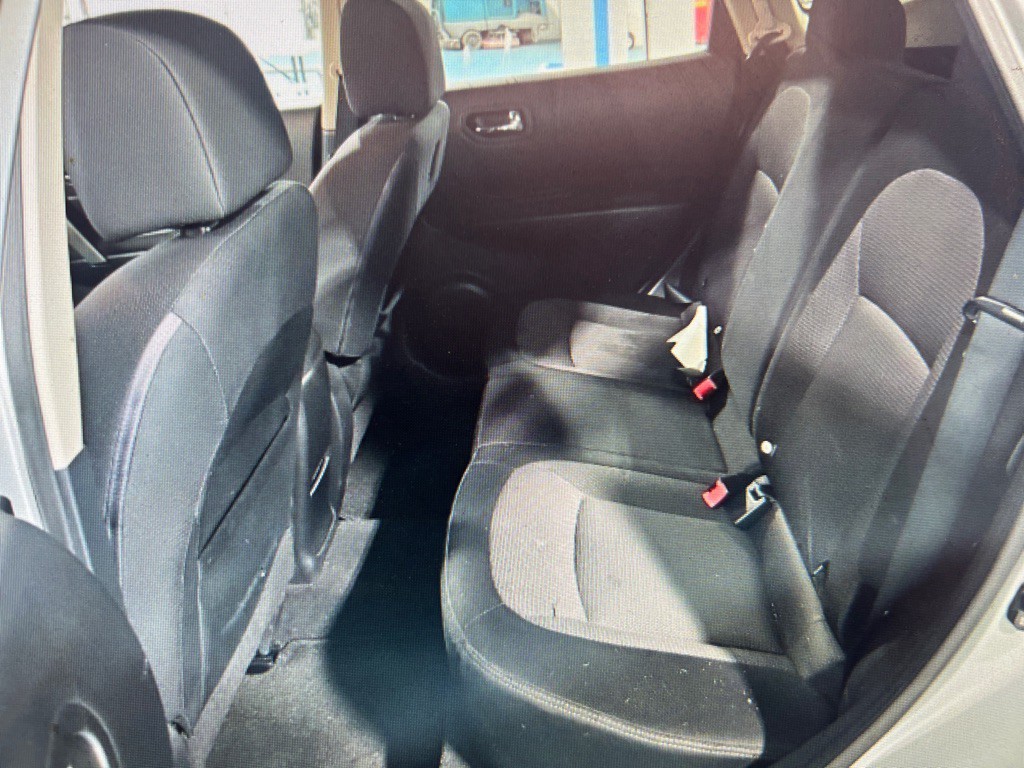 2010 Nissan Rogue Image 7