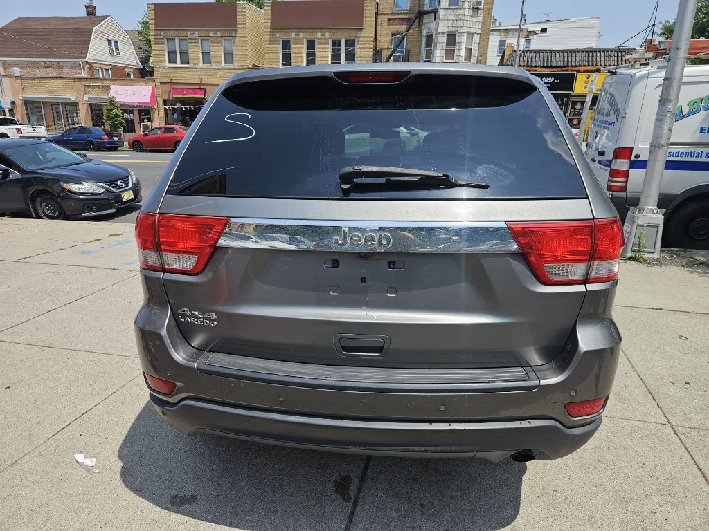 2012 Jeep Grand Cherokee Image 5