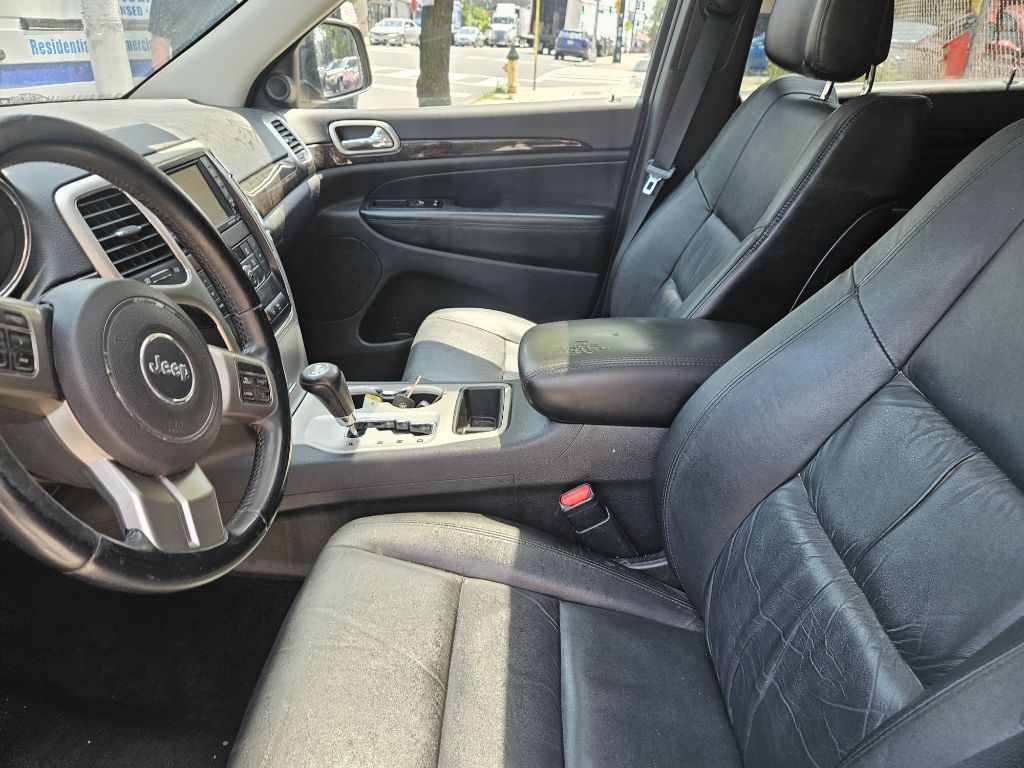 2012 Jeep Grand Cherokee Image 15