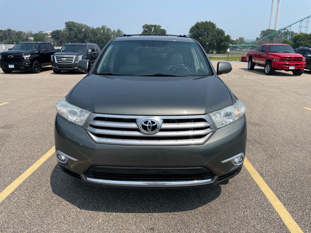 2011 Toyota Highlander Image 4