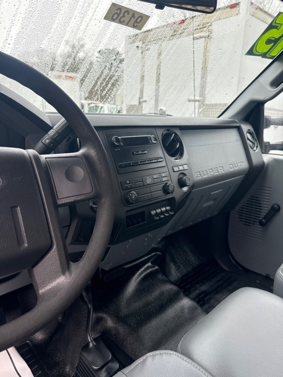 2015 Ford F-250 Image 14