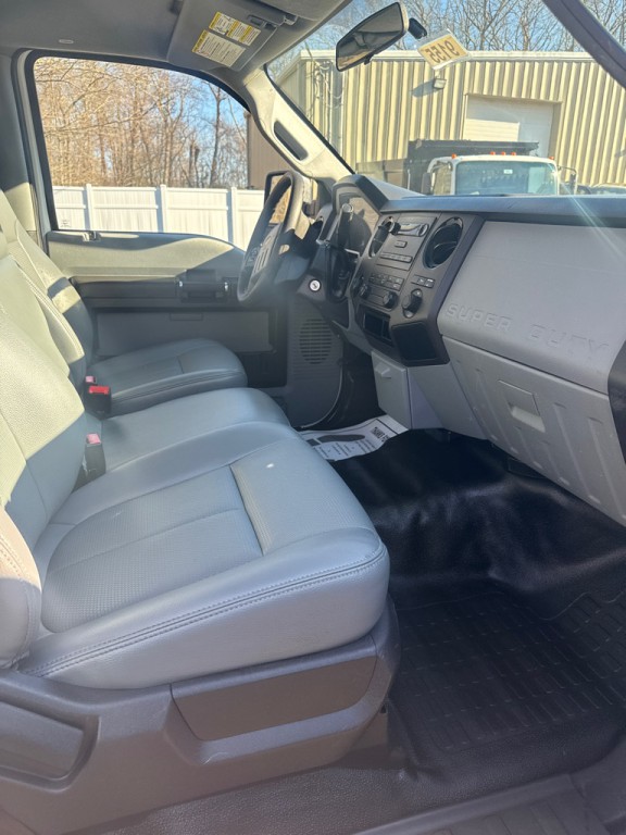 2015 Ford F-250 Image 11