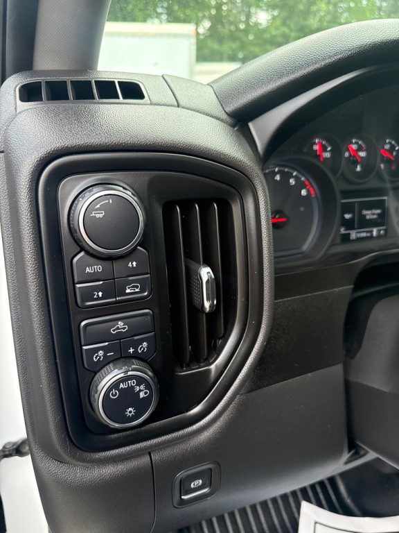 2020 Chevrolet Silverado 1500 Image 14