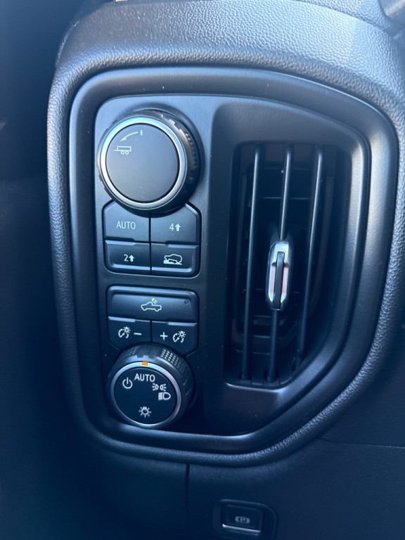 2020 Chevrolet Silverado 1500 Image 17
