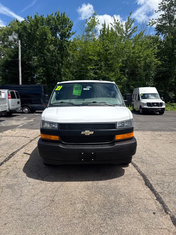2021 Chevrolet Express Image 2