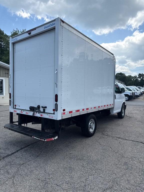 2020 Chevrolet Express Image 8