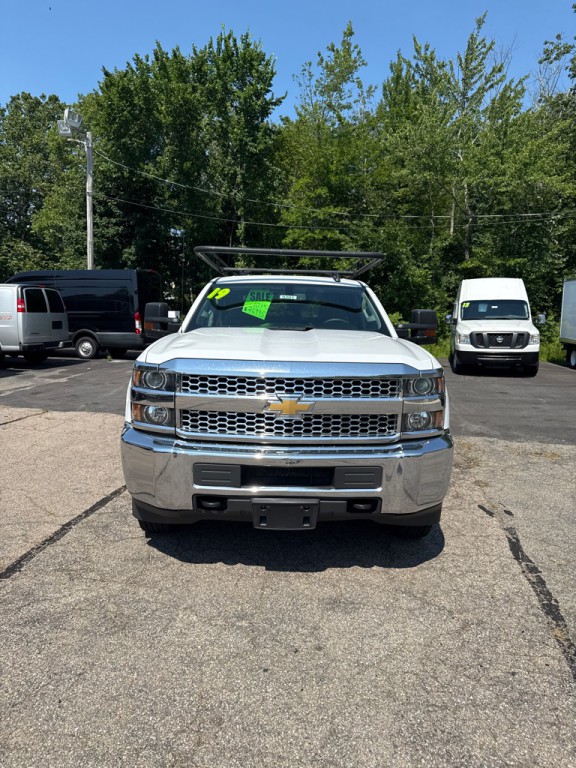 2019 Chevrolet Silverado 1500 Image 2