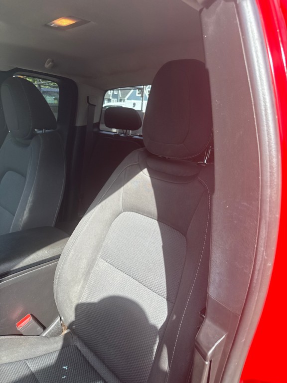 2016 Chevrolet Colorado Image 10