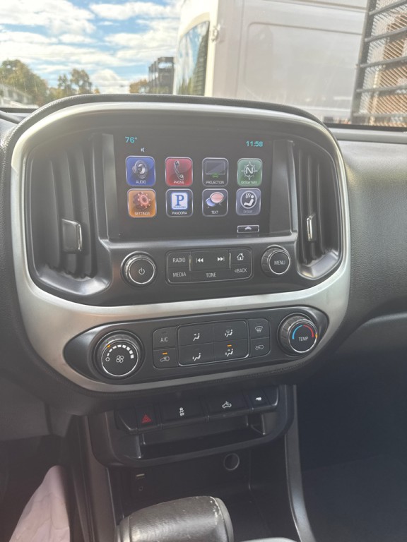 2016 Chevrolet Colorado Image 12