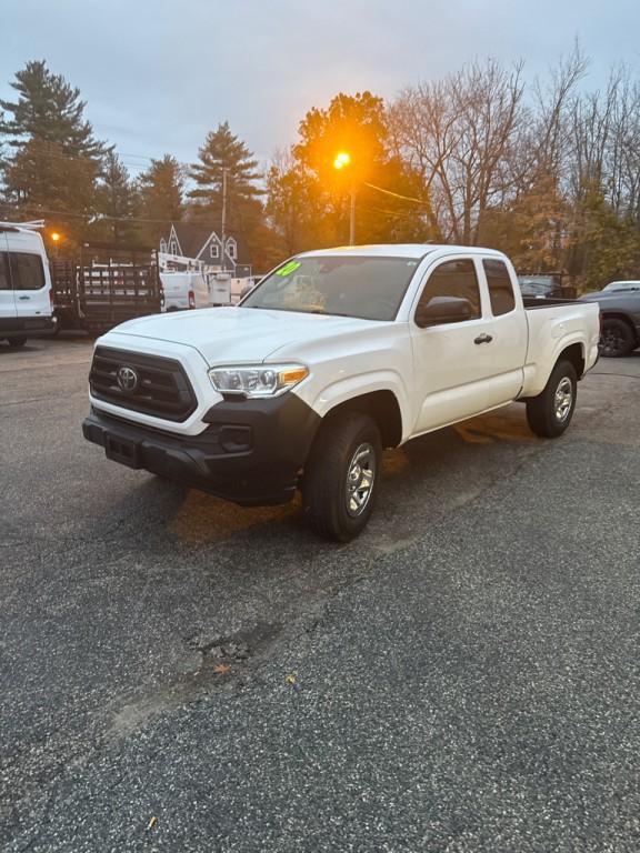 2020 Toyota Tacoma Image 3