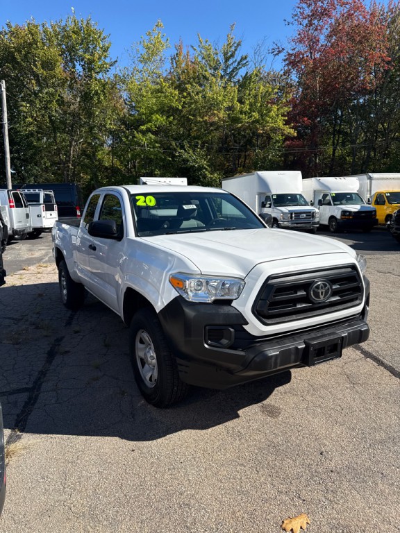 2020 Toyota Tacoma Image 1