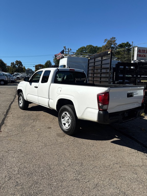 2020 Toyota Tacoma Image 5