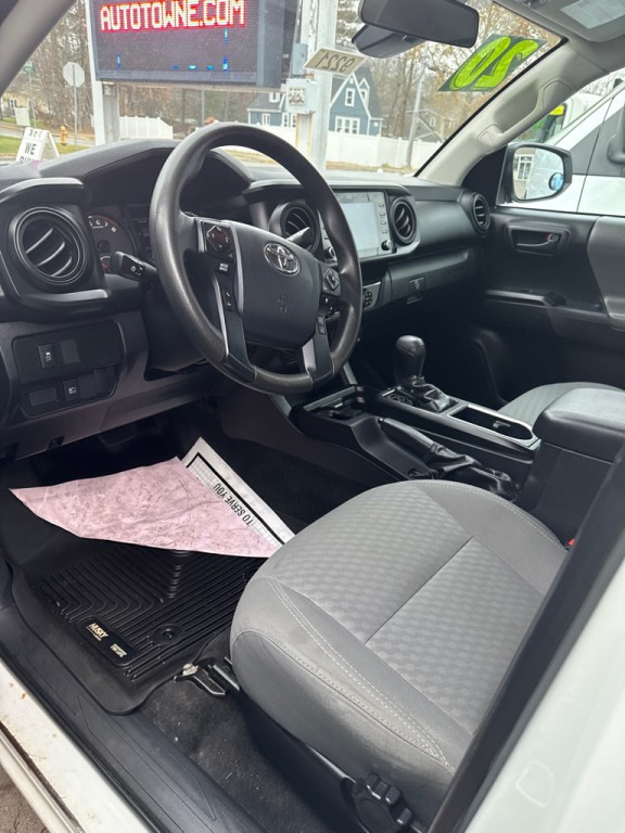 2020 Toyota Tacoma Image 7