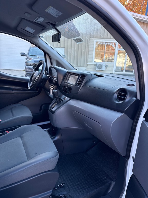 2021 Nissan NV200 Image 14