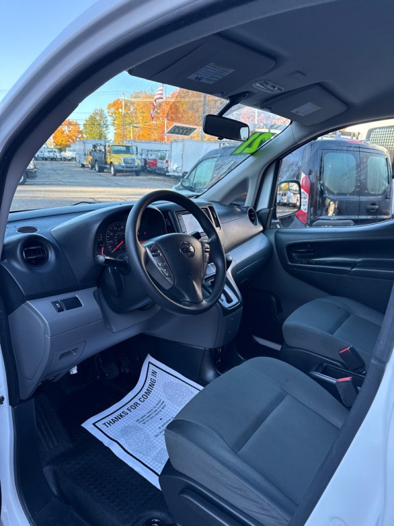 2021 Nissan NV200 Image 15