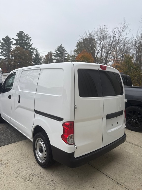 2021 Nissan NV200 Image 6