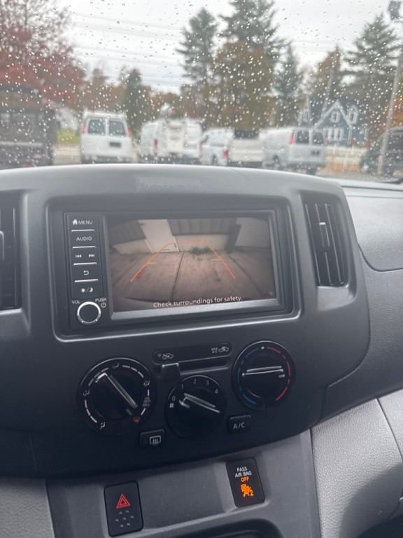 2021 Nissan NV200 Image 12