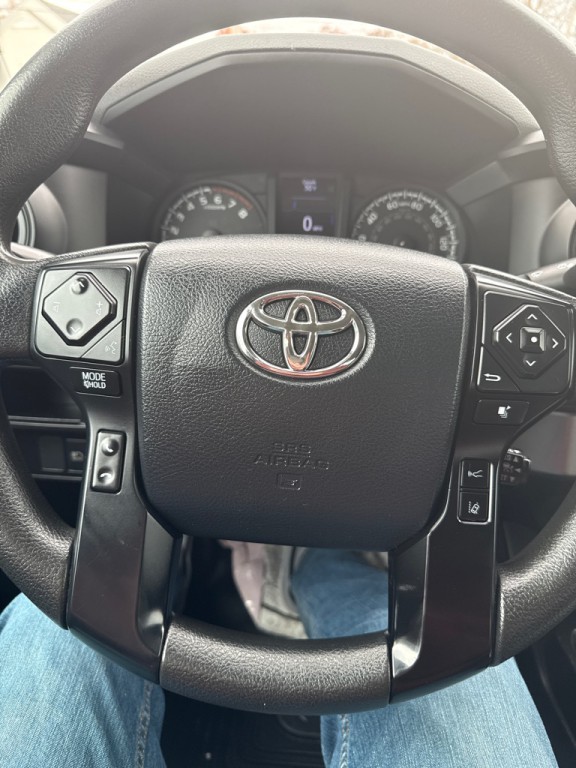 2019 Toyota Tacoma Image 12