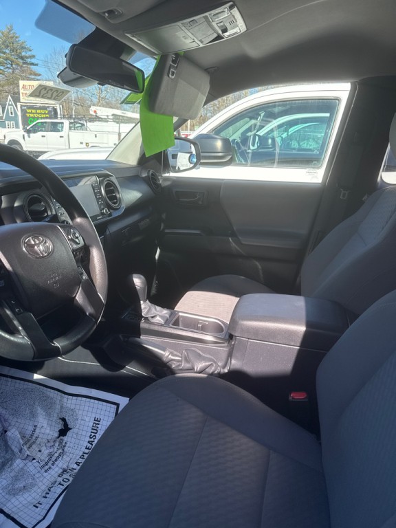 2022 Toyota Tacoma Image 8