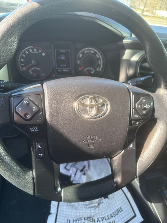 2022 Toyota Tacoma Image 12