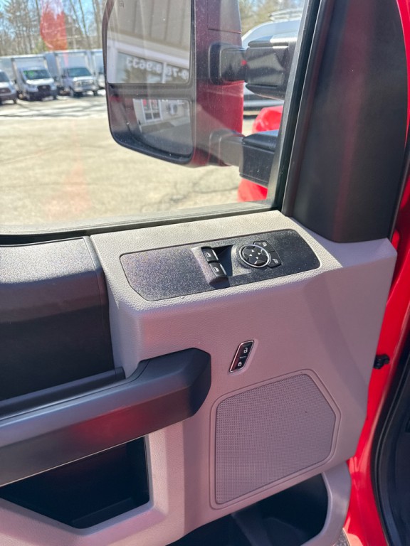 2018 Ford F-350 Image 31