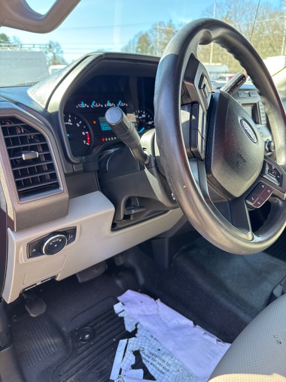 2018 Ford F-350 Image 32