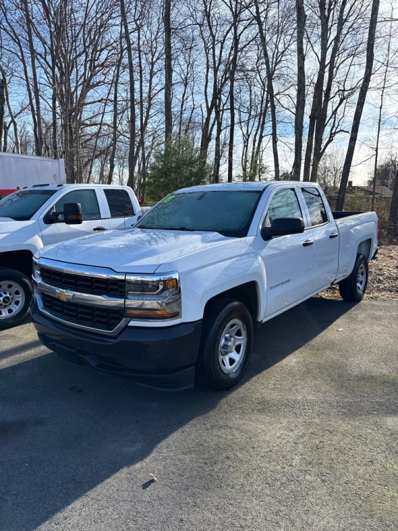 2018 Chevrolet Silverado 1500 Image 3
