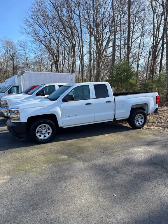 2018 Chevrolet Silverado 1500 Image 4