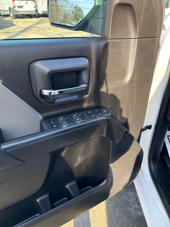 2018 Chevrolet Silverado 1500 Image 12