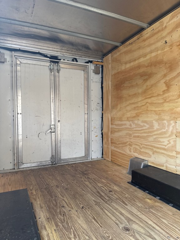 2021 Ford Econoline Image 8