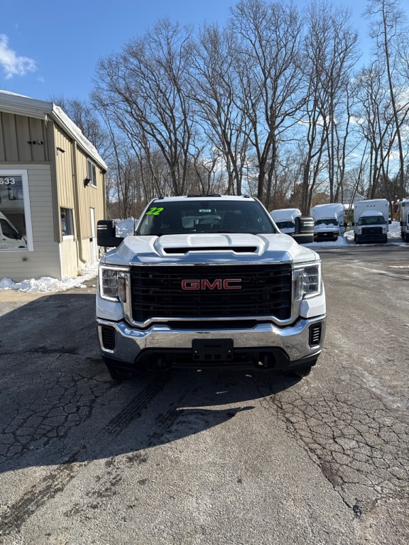 2022 GMC Sierra Image 2