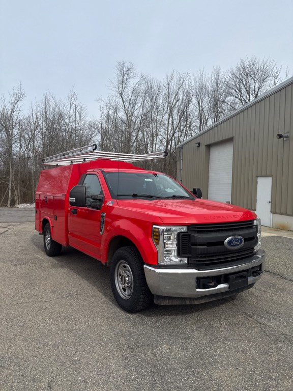 2018 Ford F-350 Image 1