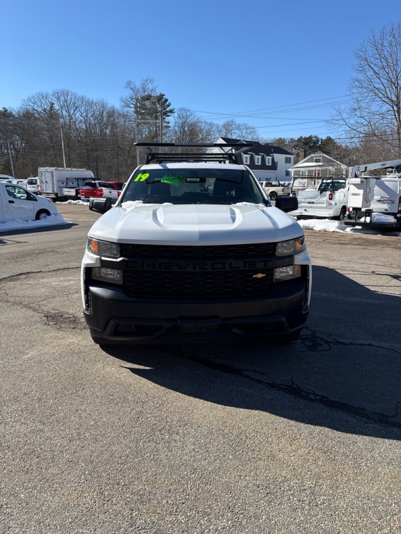 2019 Chevrolet Silverado 1500 Image 2